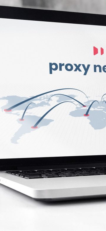 ip 查询 App 批量查询界面截图，多行地址结果按机房段与家宽段用不同色标区分